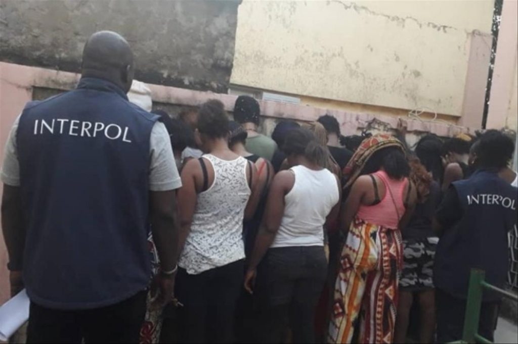 10 filles rdcongolaises meurent sur le fleuve Congo !