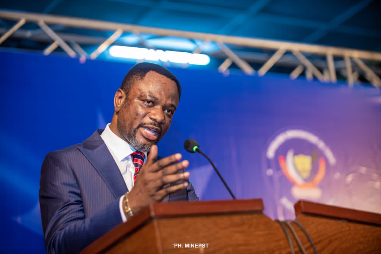 EPST: Le Ministre Tony Mwaba ordonne le paiement des écoles désactivées