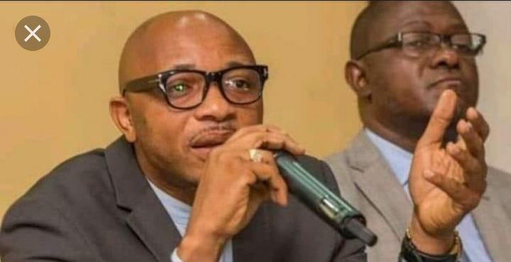 Pour détournements des deniers publics et corruption, l’ancien DG de TRANSCO Chief Tshipamba recherché par le Parquet Général près la Cour d’Appel de Kinshasa/Matete