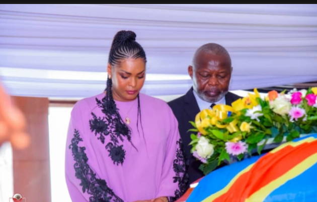 Vital Kamerhe et son épouse ont rendu les derniers hommages à John Ntumba