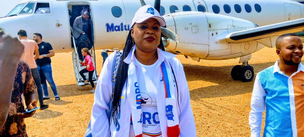 Kasaï :Gisèle Kapinga Pieme  de MDRC à Tshikapa pour se rendre compte du dépôt de sa candidature