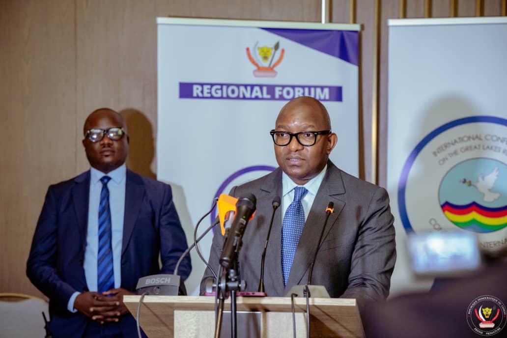 Forum de la CIRGL sur l’exploitation de l’or artisanal : Le Premier Ministre Jean-Michel Sama Lukonde insiste sur la nécessité de renforcer la traçabilité de ce minerai pour mettre fin aux trafics illicites.