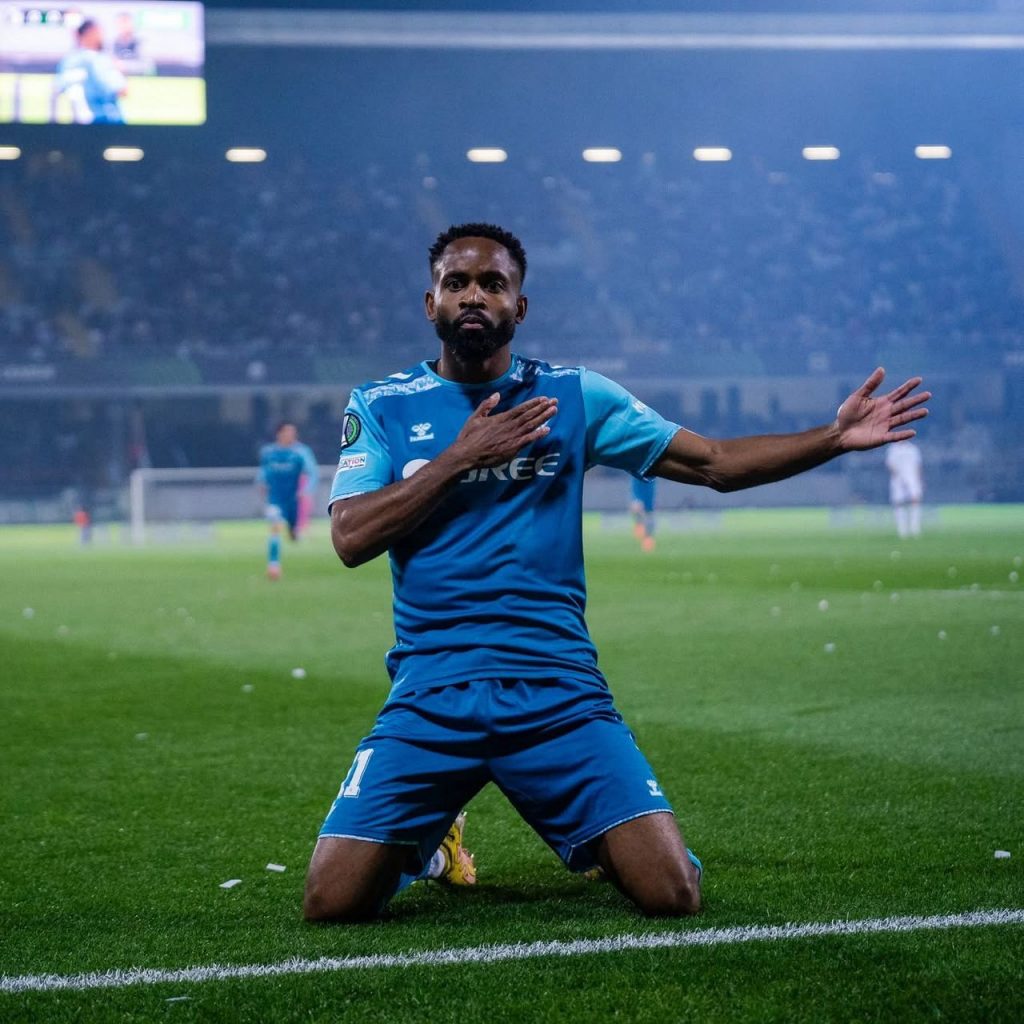 FOOTBALL: BAKAMBU A TOUT CASSÉ EN LIGUE EUROPA CONFÉRENCE