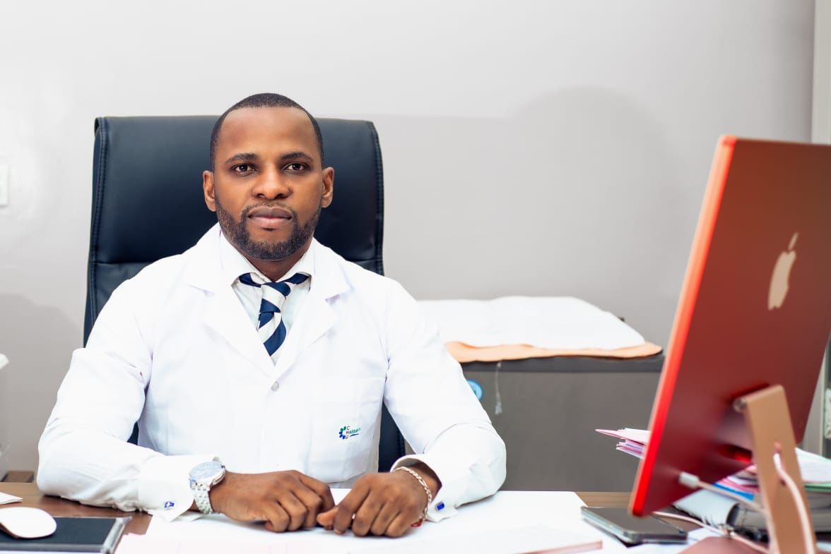 Démenti : Réparation sur les propos diffamatoires, mensongers et délibérés : Docteur Vincent LOKONGA, un vrai sauveur qui guérit du cancer