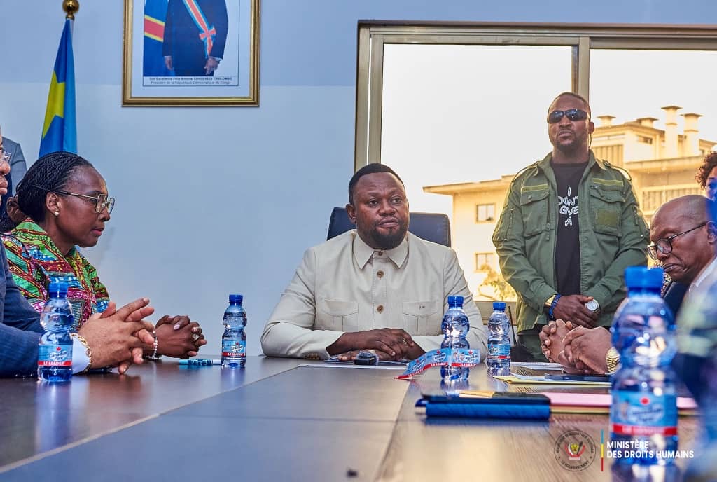 Remise et reprise : Me Samuel Mbemba s’engage à relever les défis des Droits Humains avec « un esprit combatif » après son installation