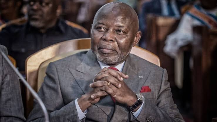 POINT DE PRESSE SURPRENANT DE VITAL KAMHERE