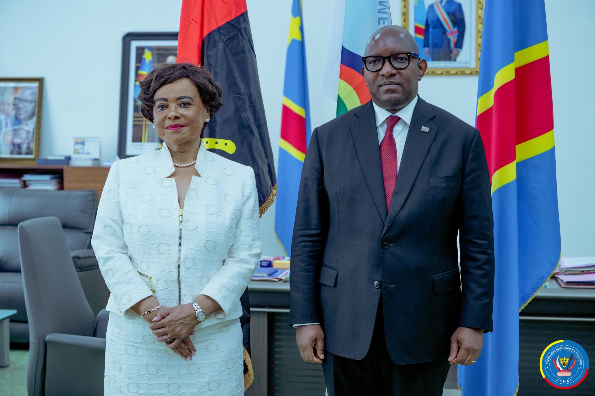 Sénat- RDC : Jean-Michel Sama Lukonde et Carolina Cerqueira élaborent une feuille de route pour renforcer la coopération en économie, sécurité et développement durable dans la région des Grands Lacs