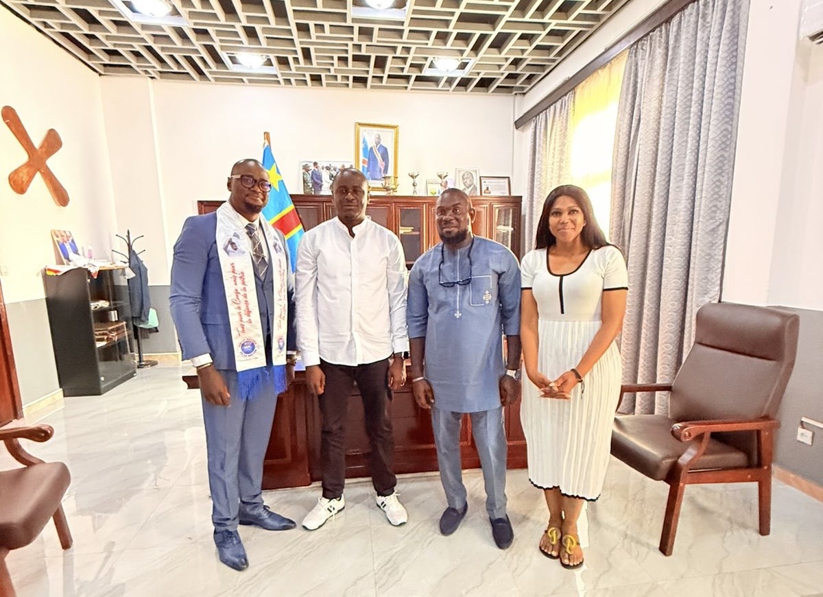 Lubumbashi : le Rév. Pasteur Thomas Kamwend reçu par le maire Patrick Kafwimbi pour dynamiser l’Union sacrée et encourager l’investissement