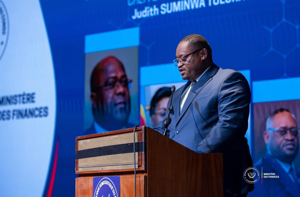 Finances publiques : Doudou Fwamba appelle à la responsabilité collective pour rationaliser la parafiscalité congolaise