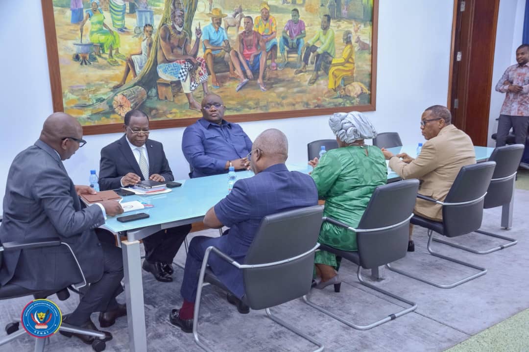 En perspective de la rentrée parlementaire de la session budgétaire : Jean-Michel Sama Lukonde en réunion du Bureau du Sénat