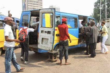 Kinshasa : Le Gouvernement Provincial renforce le contrôle du transport urbain
