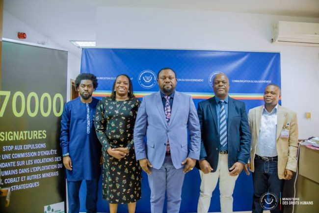 Non-respect des droits humains par les entreprises minières du Lualaba : Samuel Mbemba Kabuya promet en urgence une Commission d’enquête