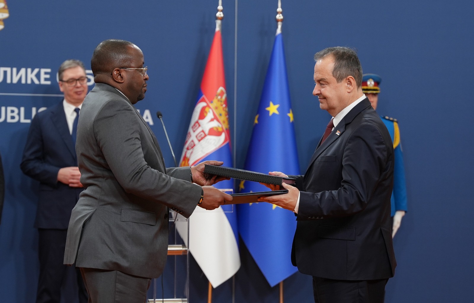 Coopération sécuritaire : Jacquemain Shabani et son homologue serbe renforcent les liens bilatéraux