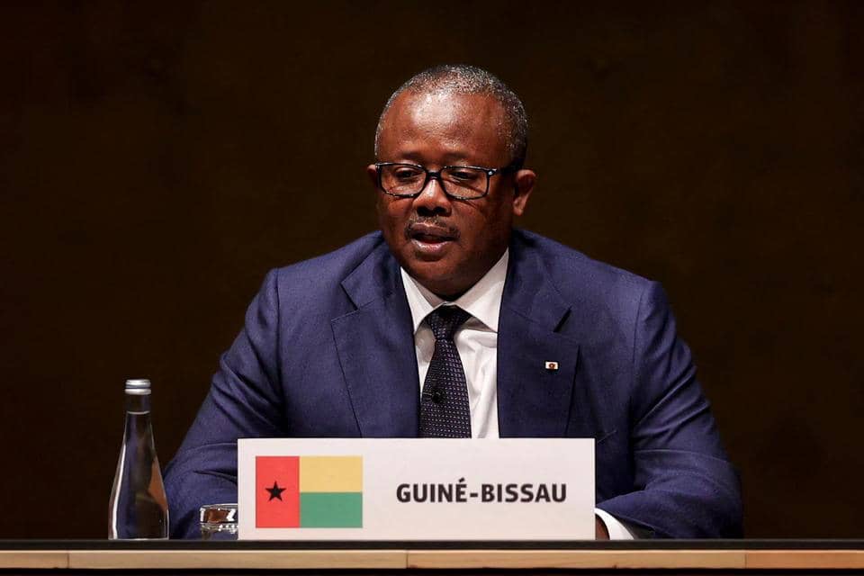 Coup d’État éclair en Guinée-Bissau : Embaló Sissoco renversé et arrêté