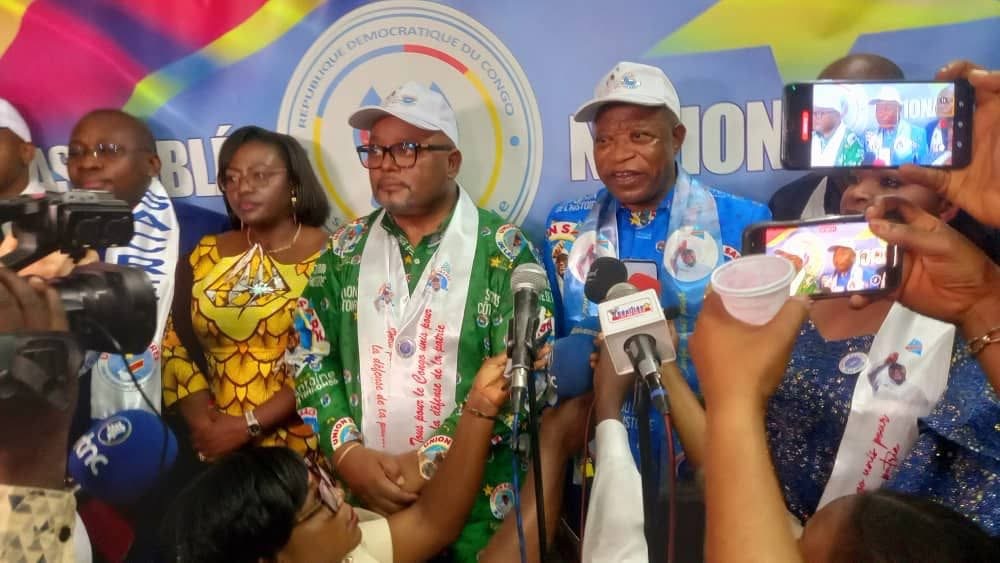 Union sacrée : Le prof. André Mbata dépose la candidature de l’honorable Aimé Boji Sangara au perchoir de l’Assemblée nationale