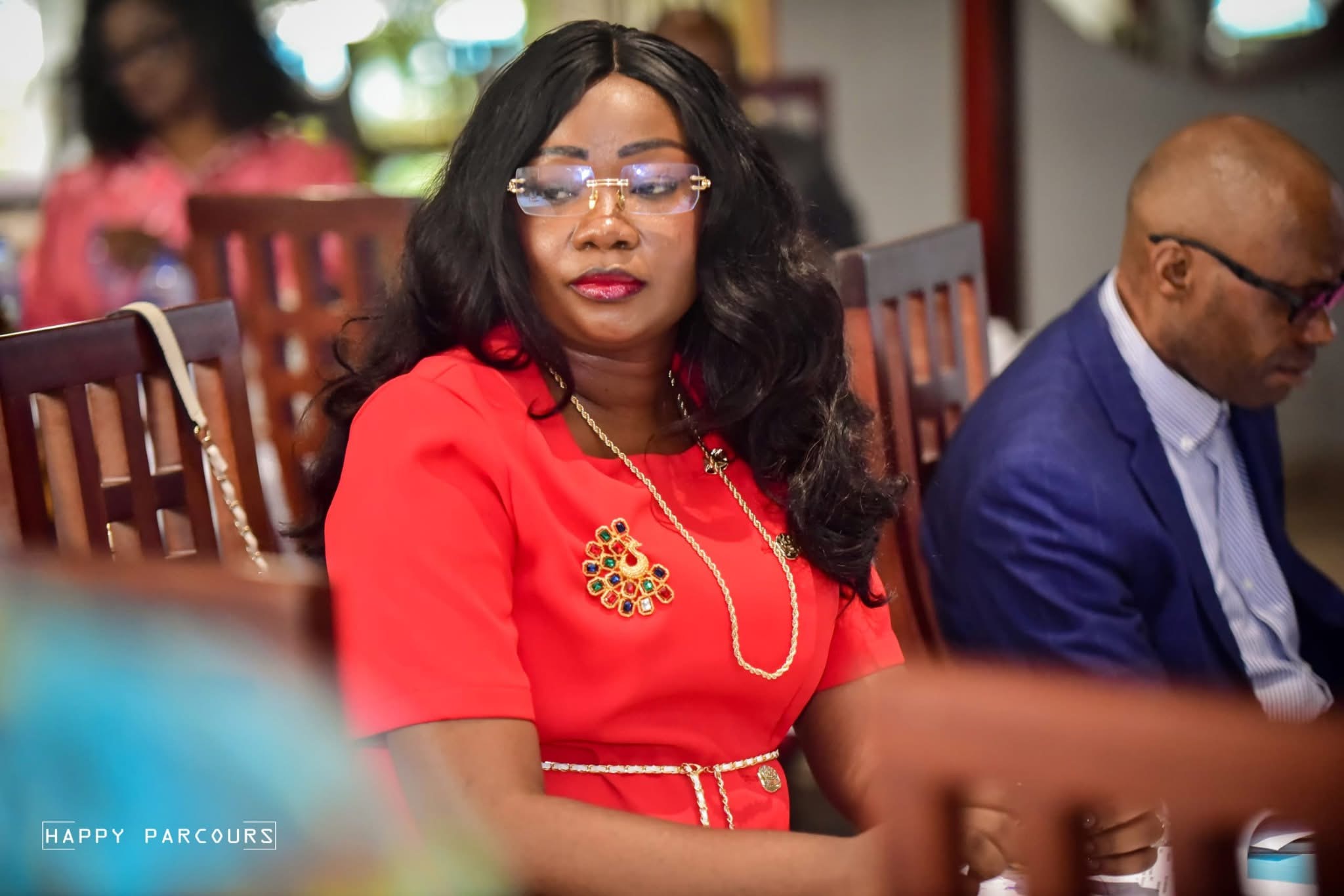 AN : L’HON Christelle VUANGA DÉPOSE OFFICIELLEMENT SA CANDIDATURE AU POSTE DE RAPPORTEUR ADJOINT