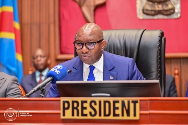 Sénat-RDC : L’appréciation du franc congolais face au dollar examinée lors d’une récente plénière