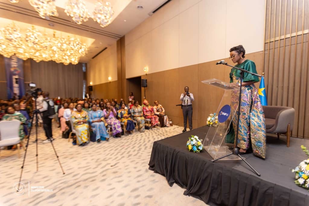 Lancement officiel du RFMP : La Ministre du Portefeuille Julie Mbuyi Shiku rappelle le rôle stratégique du leadership féminin dans bonne gouvernance