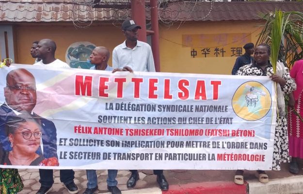 SIT IN DES TRAVAILLEURS DE LA METEO NATIONALE CHEZ JEAN PIERRE BEMBA