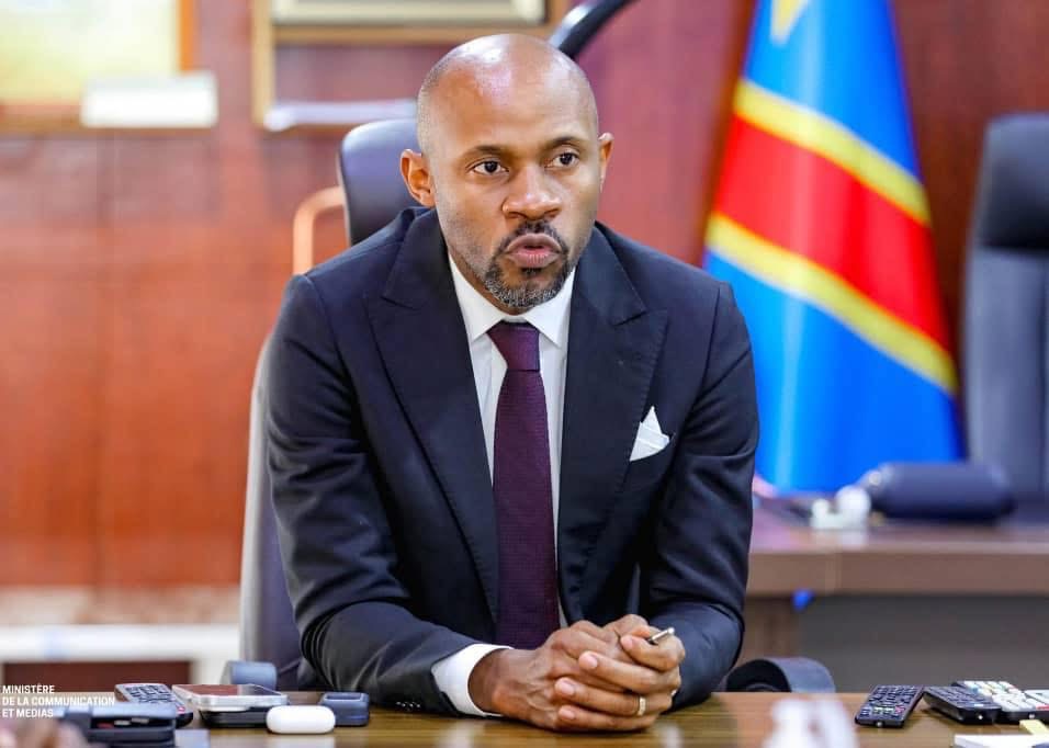 Communication et médias en RDC : Patrick Muyaya réaffirme l’engagement du gouvernement en faveur de la sécurité des journalistes et de la dépénalisation des délits de presse