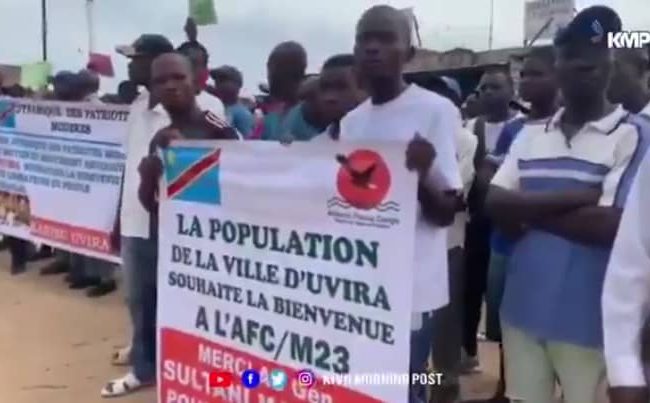 RDC—Uvira : Les coulisses d’une marche de soutien au M23 dénoncée comme forcée par des habitants