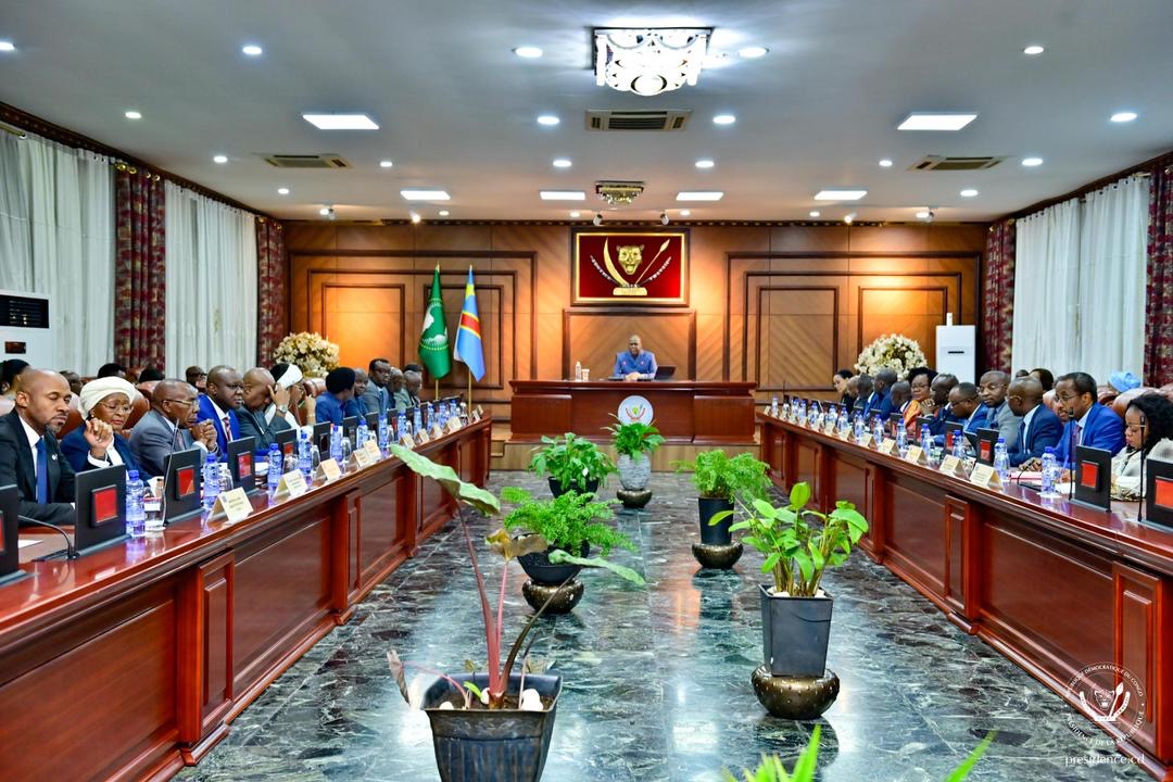 RDC : Quand l’inertie ministérielle devient un frein à l’action publique [Tribune d&rsquo;Édouard Tshiama]