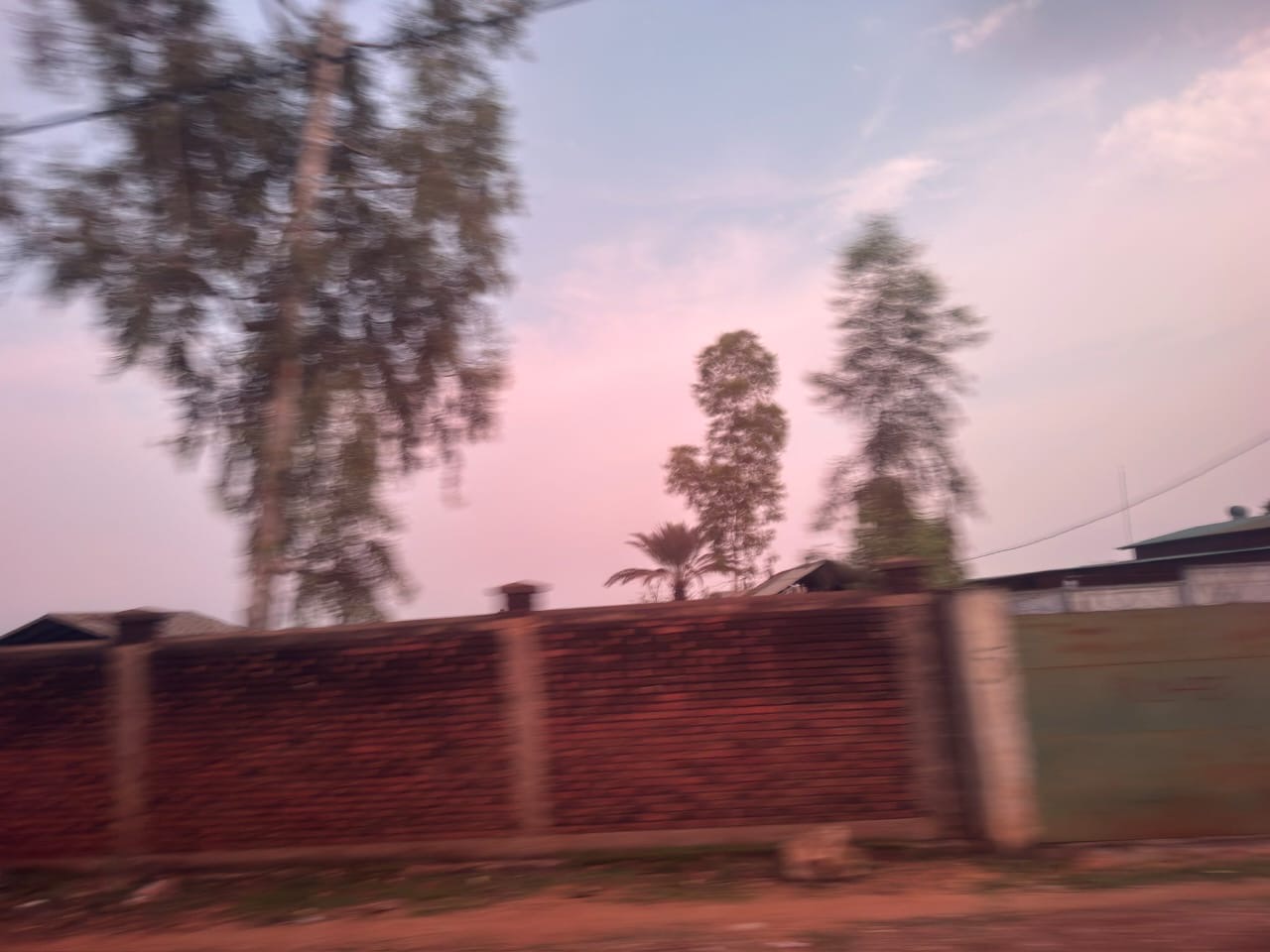 RDC-Uvira : au moins 35 corps découverts dans des fosses communes après les pluies