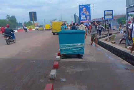 Kinshasa : L’incivisme des populations plombe les efforts de gestion des ordures [Tribune d&rsquo;Édouard Tshiama]