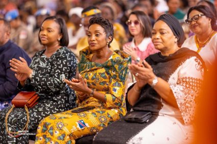 Julie Shiku participe à la célébration des droits des femmes au Stade Tata Raphaël