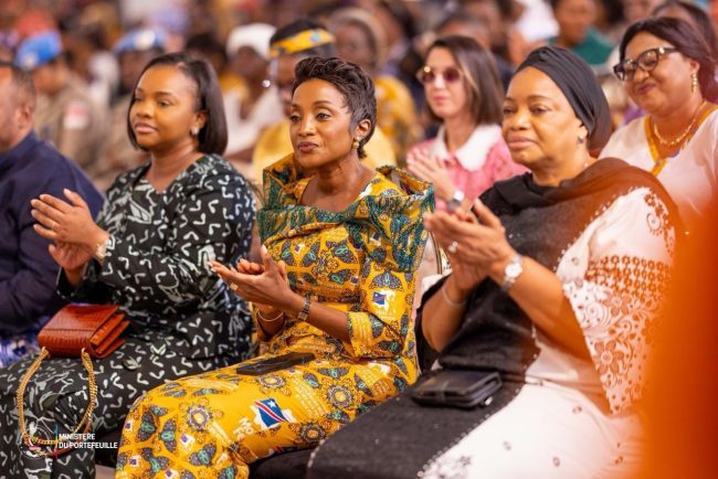 Julie Shiku participe à la célébration des droits des femmes au Stade Tata Raphaël