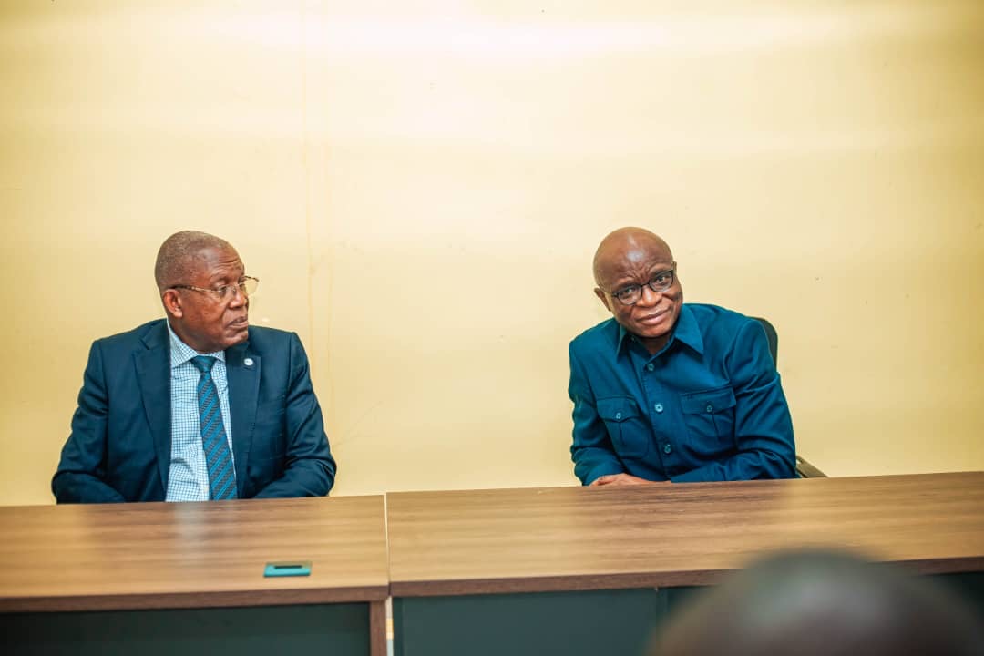 Le Ministre Justin Kalumba accueilli triomphalement à l&rsquo;ANADEC Kwilu