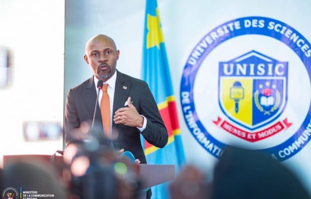 Présentation du plan stratégique du nouveau comité de gestion de l&rsquo;UNISIC: Patrick Muyaya mise sur l’alliance université–médias publics et le fact-checking contre la désinformation