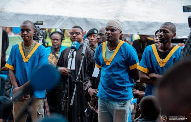 Sécurité à Kinshasa : trois présumés braqueurs présentés devant la justice en présence du VPM Shabani