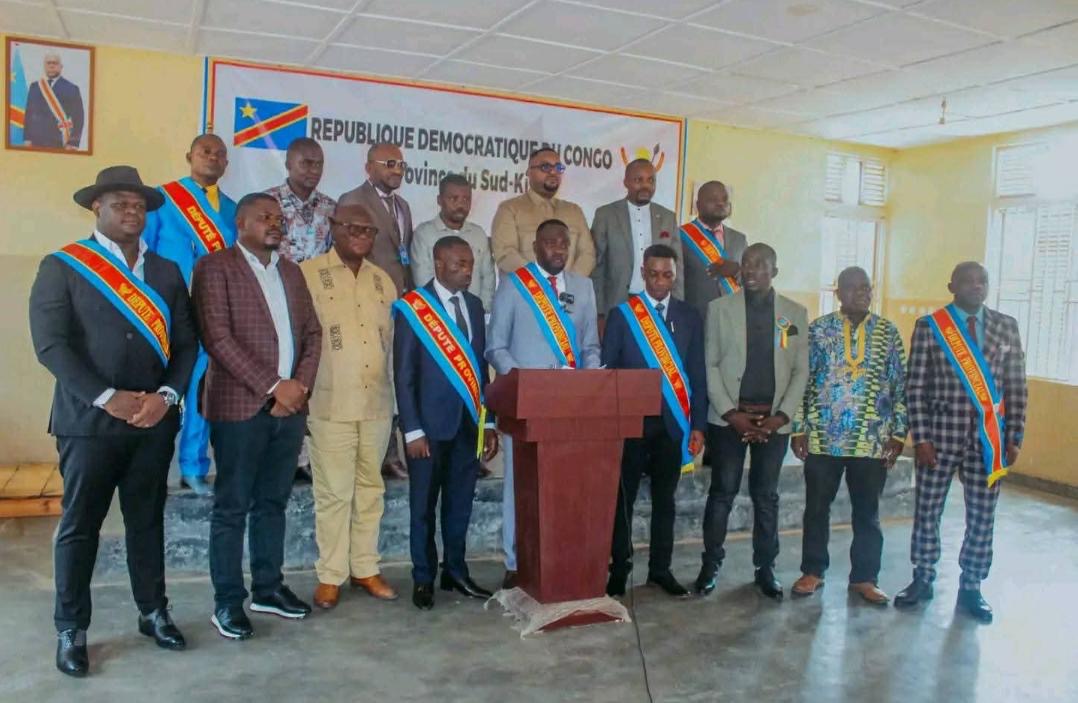 Sud-Kivu : des députés provinciaux maintiennent la motion de censure contre le gouverneur Purusi et appellent à sa démission