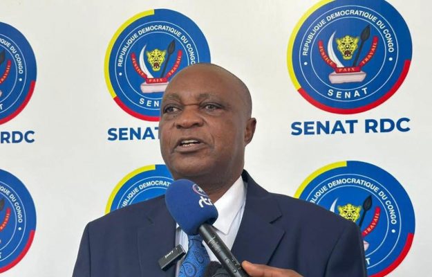 Sénat : Norbert Basengezi Katintima succède à Modeste Bahati au poste de Deuxième Vice-Président