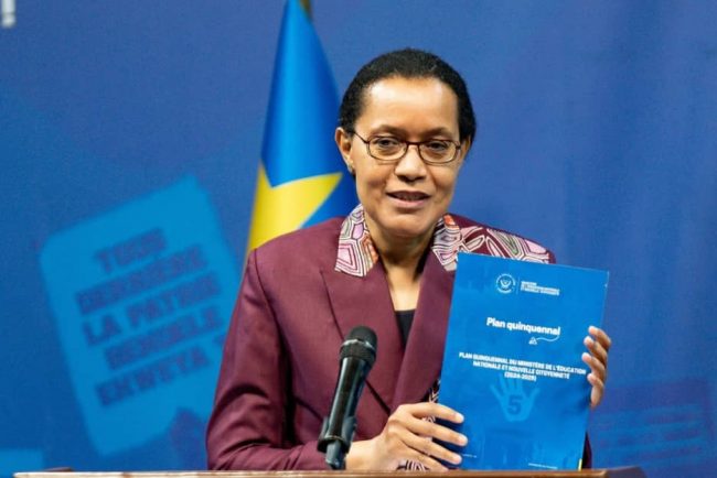 Déficit de communication entre les enseignants et le Ministère de tutelle : Le syndicaliste Bruno Jibikilayi s’en prend au silence du pouvoir face à la détresse du secteur éducatif