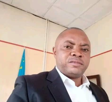 Libre opinion de CRISPIN NTAMBUE BAMBABONSO sur l&rsquo;actuel système de paie des agents et fonctionnaires de l&rsquo;Etat en République démocratique du Congo.