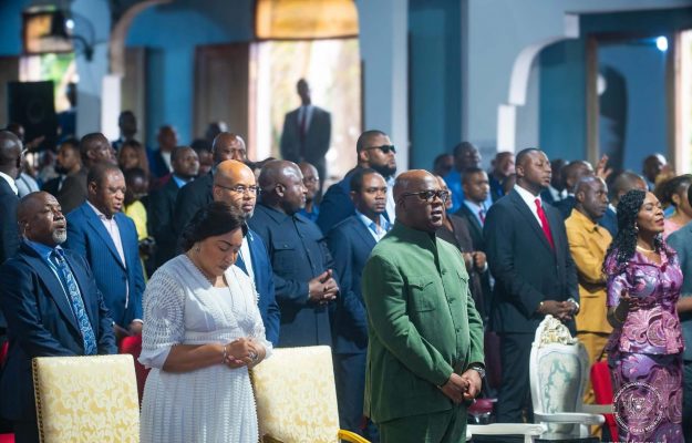 Culte d’Action de Grâce à Kinshasa : la notabilité du Kwilu honorée aux côtés du Président Félix Tshisekedi