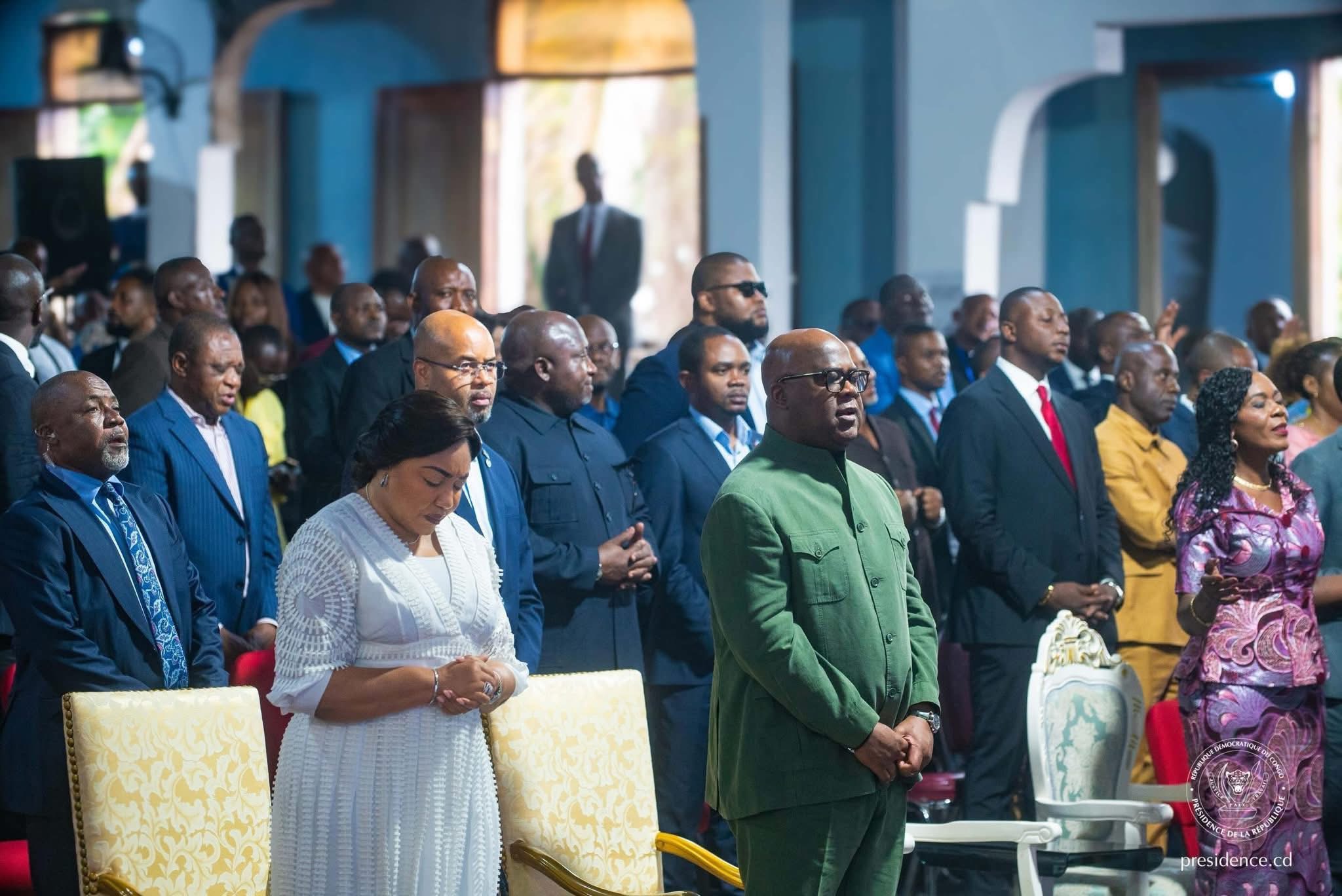 Culte d’Action de Grâce à Kinshasa : la notabilité du Kwilu honorée aux côtés du Président Félix Tshisekedi