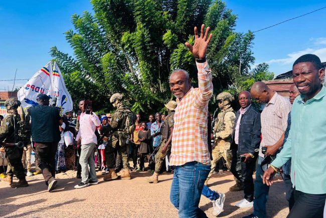Sud-Kivu : le M23 se retire de plusieurs entités de la plaine de la Ruzizi, Jean-Jacques Elakano accueilli dans la liesse à Sange