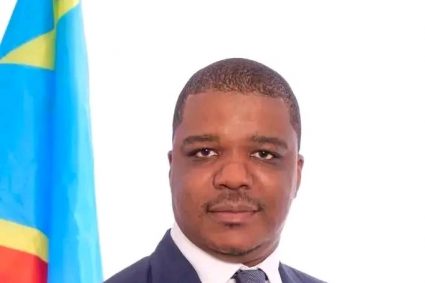 De l’ombre des chiffres aux sommets du pouvoir : pourquoi Juan Ted Beleshayi à la tête de l&rsquo;ARSP ?