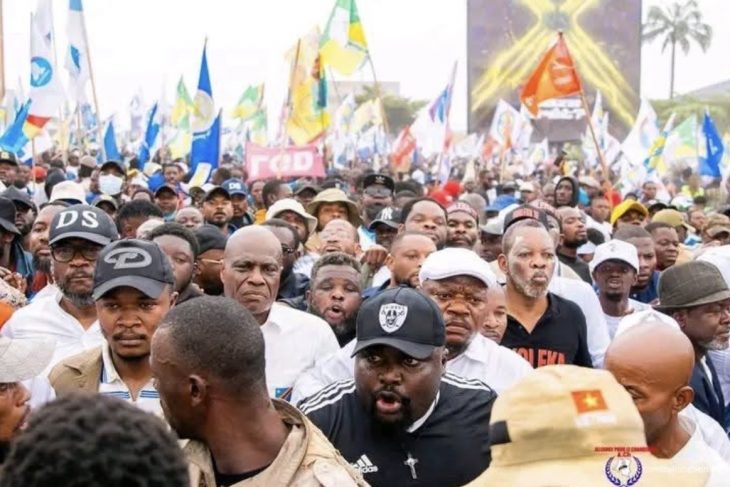 MANIFESTATION DU 12 JUIN : LE GOUVERNEMENT CONDAMNE LES VIOLENCES ET ANNONCE DES ENQUÊTES