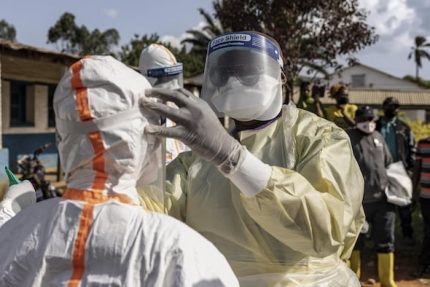 EBOLA : LE GOUVERNEMENT ÉCARTE L’OPTION DU CONFINEMENT DE ZONES TOUCHÉES