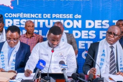 Révision constitutionnelle : « Sauvons la RDC » vole au secours de la CENCO et défie l’Union sacrée