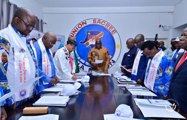 Constitution : l’Union Sacrée hausse le ton face à la CENCO et réaffirme son soutien à la réforme