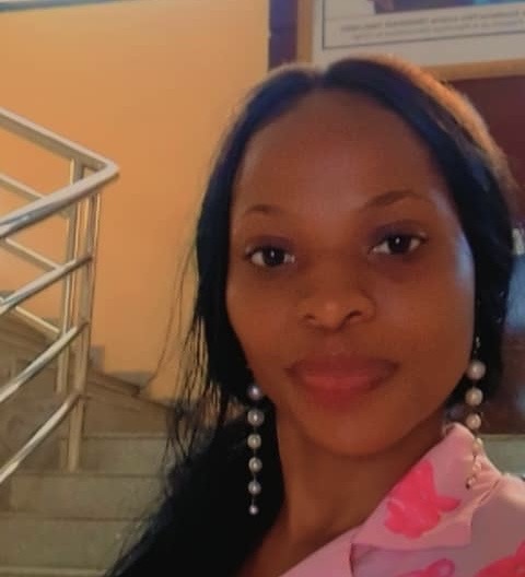 Dans un ouvrage sous presse : La jeune Elvire-Divine Nkela place la jeunesse congolaise devant ses défis !