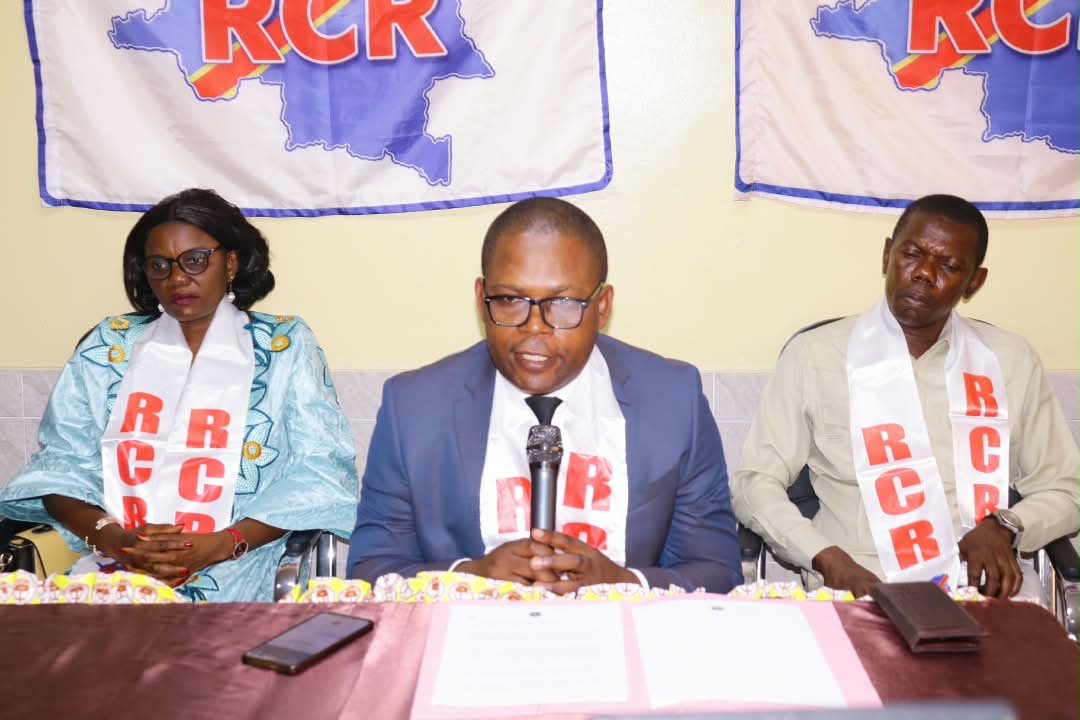 Lançant la Plateforme politique : ‘’Rassemblement du Centre Républicain, RCR’’ : Maître Jeef Liotho Mbula dit oui au dialogue annoncé par le Président Félix-Antoine Tshisekedi