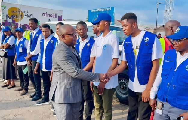 Mbuji-Mayi : Le coordonnateur Emmanuel Lokinu Omanga et le CCLAM aux côtés de VPM Jacquemain Shabani pour renforcer la gouvernance sécuritaire