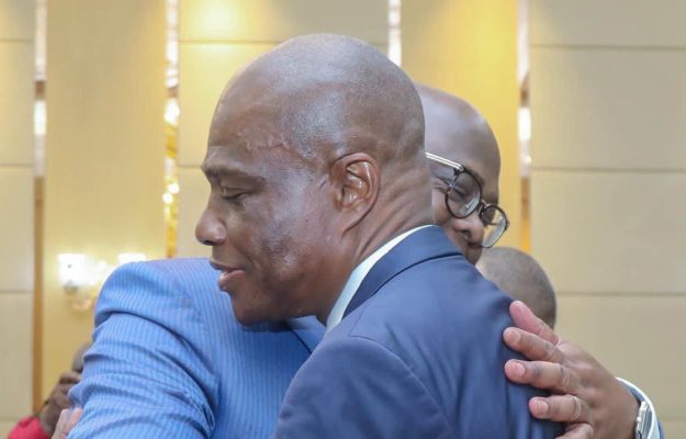 Martin Fayulu : quand le politique remet le dernier mot à Dieu