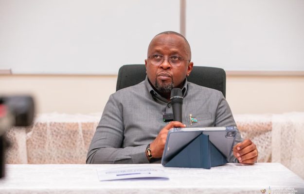 Kasaï Oriental : Jacquemain Shabani renforce la participation citoyenne dans la gouvernance sécuritaire
